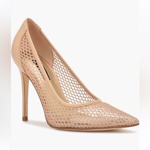 Nine West Fling Pointy Toe Pump - Size 9 NWB 2 colors available Nude & Black